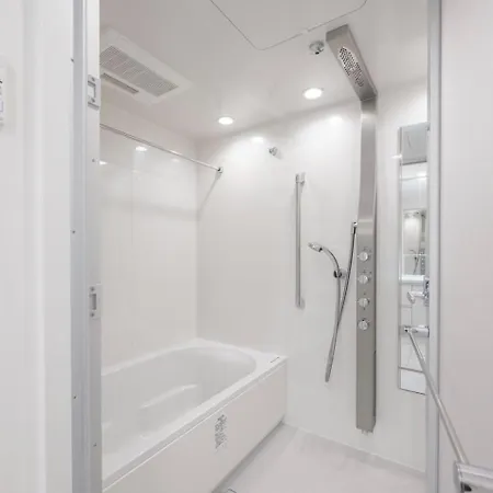 Grand Concierge Roppongi Apartment Tokyo Exterior photo